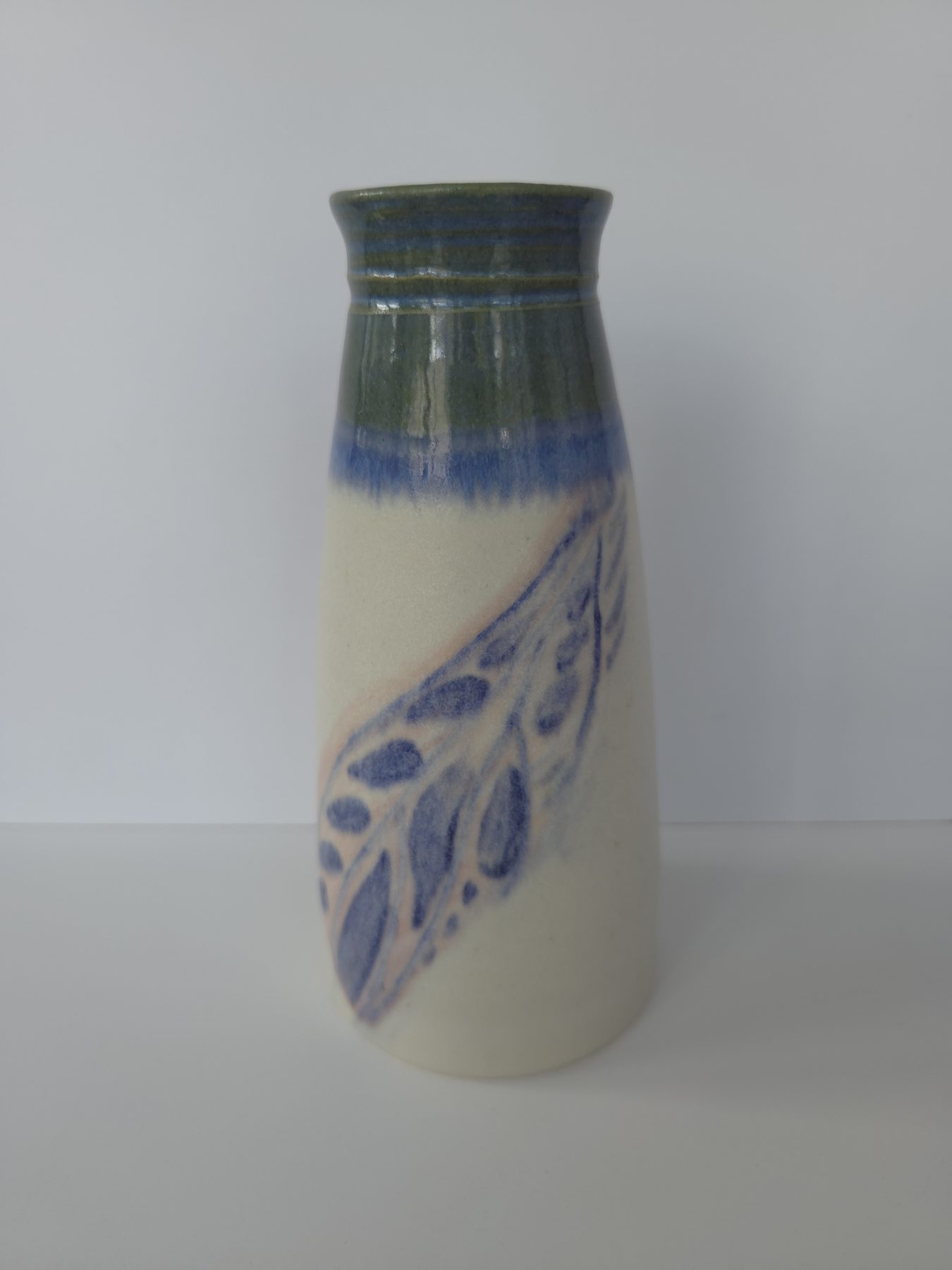 Vase, White and blue-green, pink and blue decoration